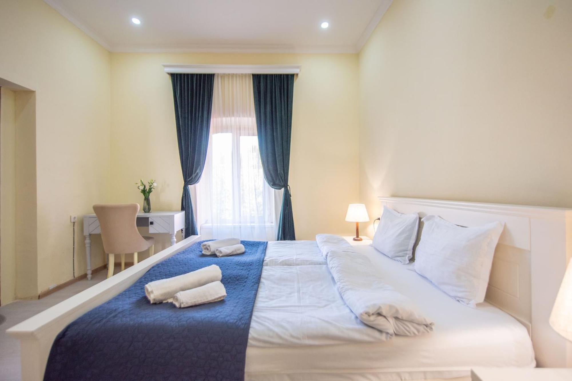 Old Town-Booking Apartment Tbilisi Exterior photo
